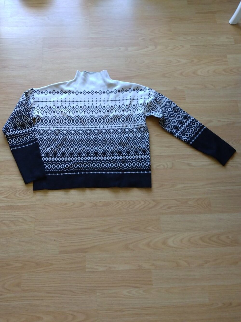 Joie Fair Isle Mock Neck Sweater | Size Medium